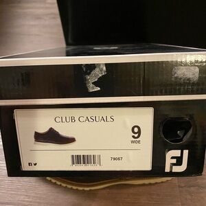 Footjoy casual shoe, size 9. Brown